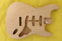 Load image into Gallery viewer, SC BODY 2pc Alder 1.9 Kg - 546867