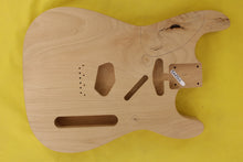 Load image into Gallery viewer, SC BODY 2pc Alder 2.2 Kg - 544566