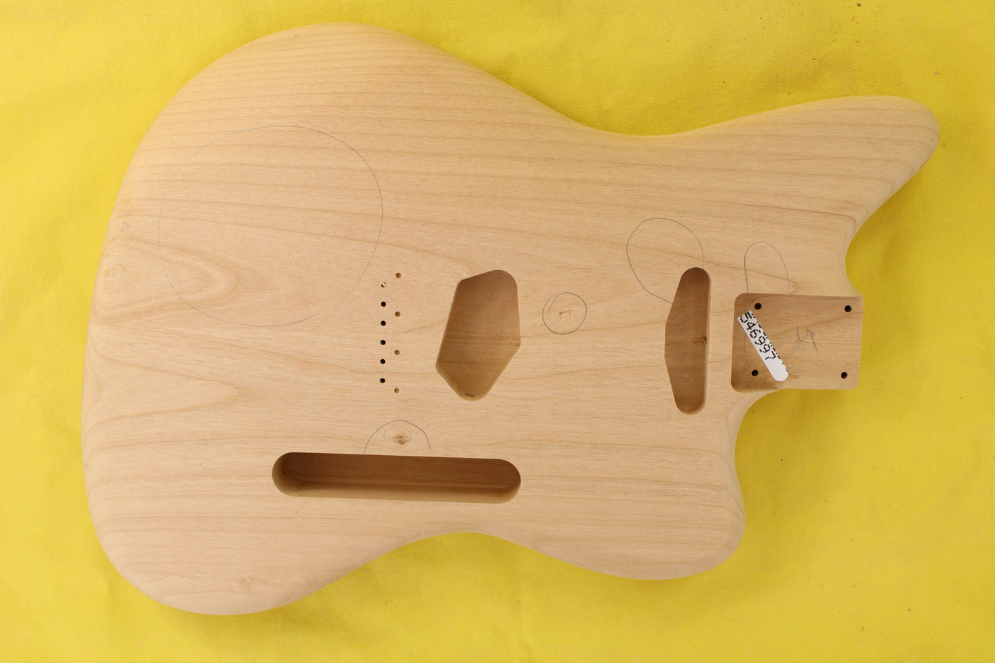TM BODY 2pc Alder 2.1 Kg - 546997
