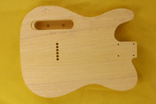 Load image into Gallery viewer, TC BODY 2pc White Limba 1.9 Kg - 542500