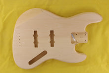 Load image into Gallery viewer, JB BODY 2pc Basswood 1.9 Kg - 550727