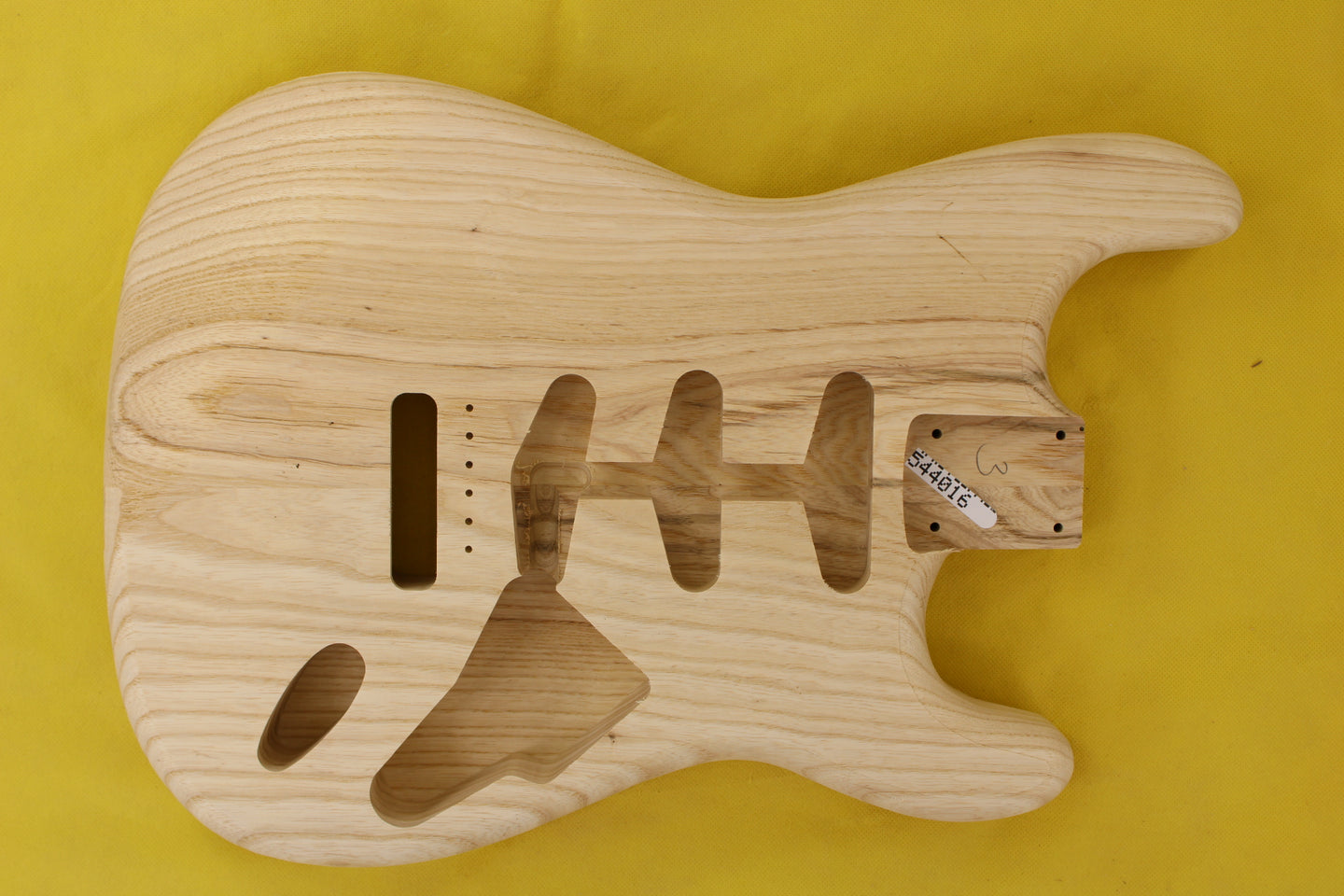 SC BODY 2pc Swamp Ash 2.2 Kg - 544016