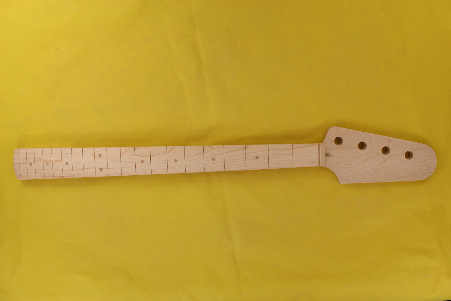 Maple Bass Neck - 705103
