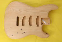 Load image into Gallery viewer, SC BODY 2pc Alder 1.9 Kg - 542531