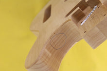 Load image into Gallery viewer, TC BODY 2pc Alder 2.2 Kg - 544641