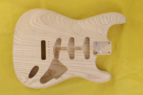 SC BODY 2pc Swamp Ash 2.4 Kg - 541169