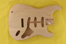 Load image into Gallery viewer, SC BODY 2pc Alder 1.8 Kg - 550963