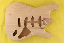 Load image into Gallery viewer, SC BODY 3pc Alder 1.9 Kg - 550208