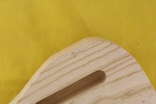 Load image into Gallery viewer, SC BODY 1pc Swamp Ash 2.1 Kg - 550116