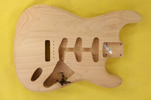 Load image into Gallery viewer, SC BODY 2pc Alder 1.9 Kg - 545730