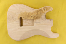 Load image into Gallery viewer, SC BODY 1pc Swamp Ash 2.2 Kg - 547482