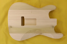 Load image into Gallery viewer, SC BODY 4pc Poplar 2.1 Kg - 546768