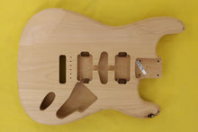 Load image into Gallery viewer, SC BODY 3pc Alder 1.9 Kg - 543675