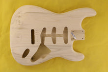 Load image into Gallery viewer, SC BODY 2pc Poplar 2 Kg - 549622